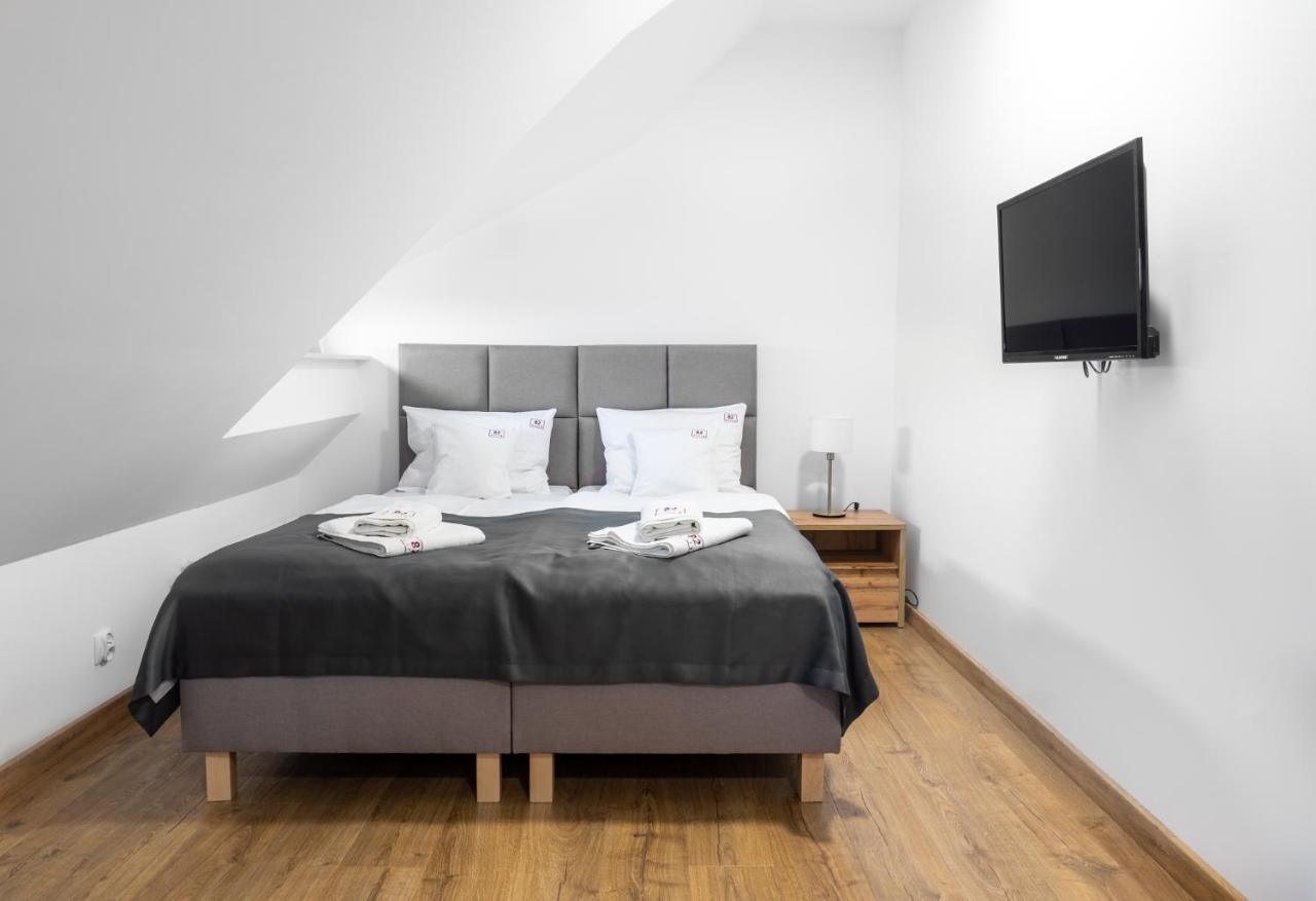 Apartamenty, Boutique 82, Miejsce Prkingowe Nocleg ze śniadaniem *