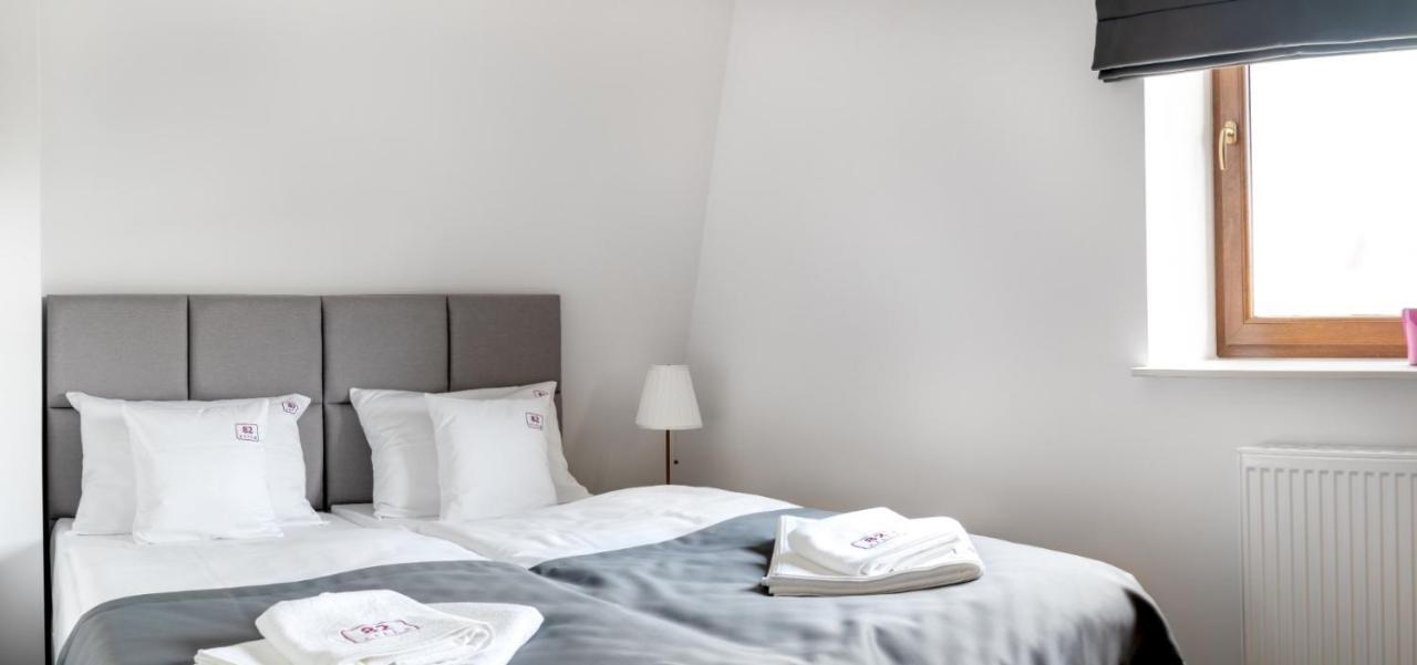 Nocleg ze śniadaniem Apartamenty, Boutique 82, Miejsce Prkingowe *